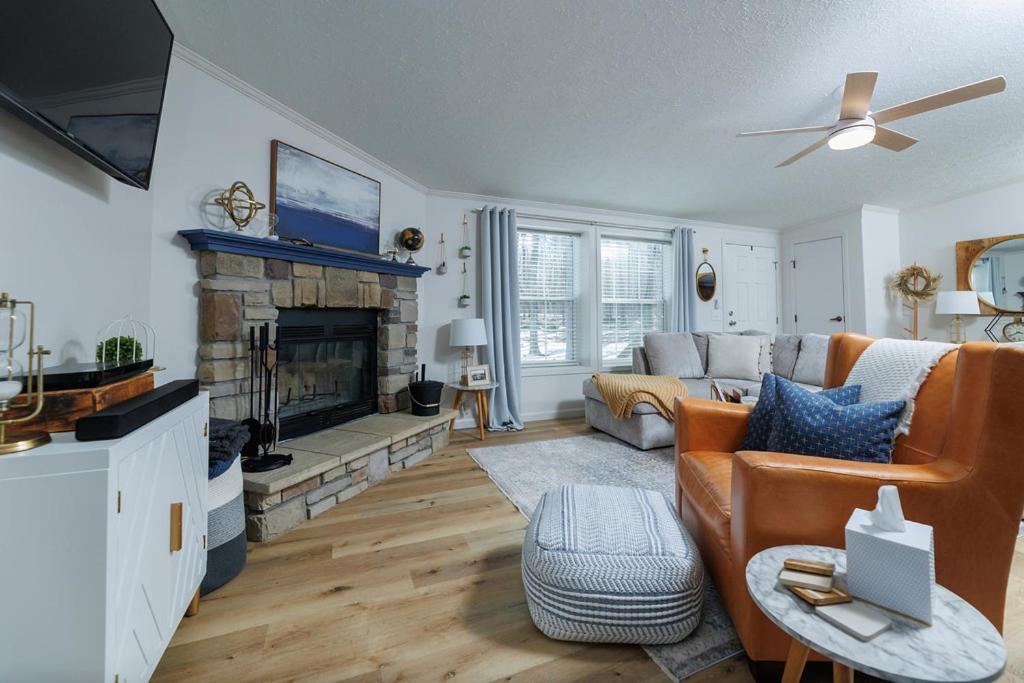 The Roost By Simple Life Rentals Baileys Harbor Exterior photo